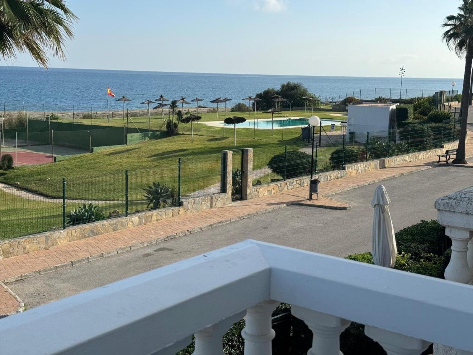 Aldea Beach, Manilva Castillo de Sabinillas Exterior photo
